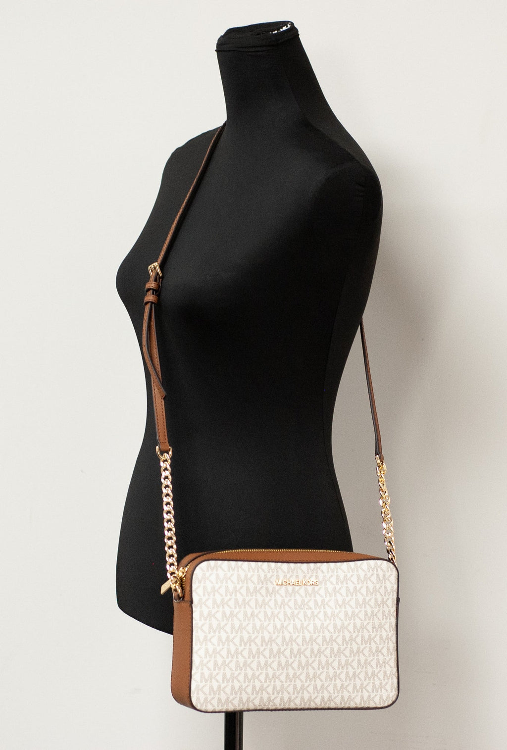 Michael Kors Jet Set Vanilla Leather Crossbody
