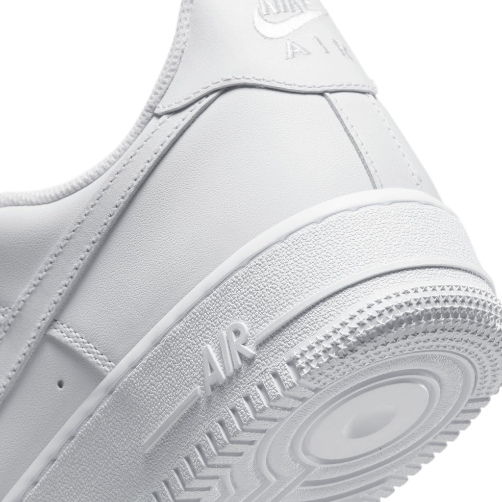 Nike Air Force 1 '07 - Triple White